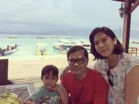 10 Komedian Indonesia Ini Punya Pasangan Cantik Bening!