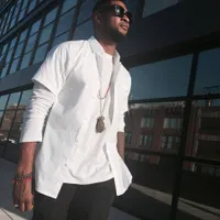10 Lagu Usher Yang Bikin Perempuan Merasa Teristimewa