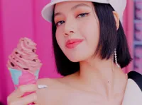 10 Perhiasan Mewah yang Dipakai Lisa BLACKPINK di MV 'Ice Cream', Mahalnya Bukan Main