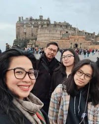 10 Pesona Cantik Giannirma Putri Sulung Feni Rose, Sarjana Antropologi dan Baru Menikah