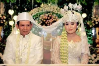 10 Pesona Cantik Tiara, Istri Ginanjar yang Berusia 32 Tahun Lebih Muda dan Kini Hamil Anak Pertama