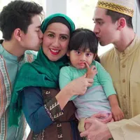10 Pesona Cantik Venna Melinda Dalam Balutan Hijab, Makin Lengket dengan Febby Rastanty