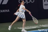 10 Potret Aksi Nagita Slavina di Acara Lagi Lagi Tenis, Tampil Maksimal Meski Sempat Grogi di Awal - Cipung Ikut Jadi Supporter