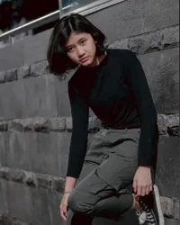 10 Potret Amel yang Viral Disebut Mirip Nike Ardilla, Wajah Manisnya Bikin Kangen Sekaligus Merinding