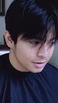 10 Potret Angga Yunanda Bikin Pangling dengan Rambut Pirang, Tetap Ganteng Meski Disebut Jamet Premium - Mirip Ayam SD Warna-warni