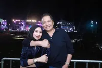 10 Potret Anita Ratnasari, Ibunda Putri Tanjung yang Humble dan Cantik Awet Muda di Usia 52 Tahun
