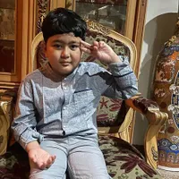 10 Potret Falhan Abssar Anak Nassar & Muzdalifah yang Makin Ganteng, Bahagia Ortu Kandungnya Akur