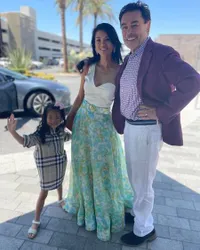 10 Potret Farah Quinn dengan Keluarganya yang Bahagia, Suami Diposting Terus Setelah Wajahnya Diungkap