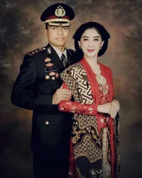 10 Potret Gagah Suami Pedangdut Tanah Air, Selalu Harmonis Bareng Istri