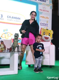 10 Potret Hebohnya Jumpa Fans ‘Cipung Abubu’ di Mentari TV Fest 2023, Rayyanza Langsung Joget Dengar Lagu Baby Shark