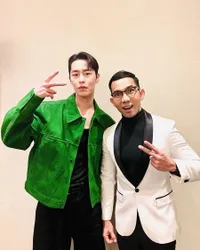 10 Potret Indra Herlambang yang Langganan Jadi Host Fanmeeting Bintang Korea, Dijuluki Netizen MC Terbaik di Indonesia