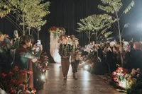 10 Potret Kemeriahan Resepsi Pernikahan Nino RAN, Serasa Festival Musik - Vidi Aldiano Hingga BCL Hadiahkan Lagu Spesial