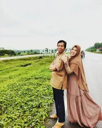 10 Potret Kemesraan Rohimah Alli dan Kiwil, Kini di Ambang Perceraian