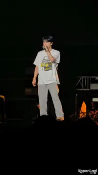 10 Potret Kim Jae Joong Saat Soundcheck Konser 'FLOWER GARDEN' IN JAKARTA, Visual Ganteng Awet Muda Curi Perhatian