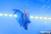 10 Potret Konser Yura Yunita Bertajuk 'Bingah' yang Penuh Kejutan, Opening Terbang Melayang-Layang - Ruth Sahanaya hingga Gempi turut Memeriahkan
