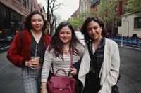10 Potret Maura, Adik Sherina yang Jarang Tersorot Lulusan Boston University dengan Predikat Cum Laude