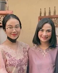 10 Potret Mayang Adik Kandung Vanessa Angel yang Jarang Tersorot, Sempat Berseteru dengan Fuji adik Bibi - Akui Tak Begitu Dekat