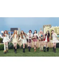 10 Potret Member Hearts2Hearts di Teaser Comeback RUDE!