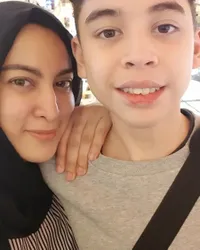 10 Potret Muhammad Zarno, Putra Jane Shalimar dari Pernikahan Pertama yang Ganteng dan Tak Terekspos