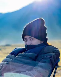 10 Potret Nathalie Holscher Dilamar Ladislao di Gunung Gede, Sederhana Tapi Romantis Abis - Didoakan Lancar Hingga Hari-H