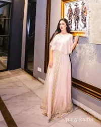 10 Potret Nia Anggia Adik Mendiang Julia Perez yang Jarang Tersorot, Kini Rawat Ibunya yang Alami Pendarahan Otak Usai Kecelekaan