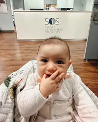 10 Potret Perjuangan Acha Sinaga Rawat Baby Kenan, Didiagnosis Idap Hip Dysplasia di Usia 3 Bulan - Harus Pakai Alat Bantu 23 Jam Sehari