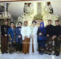 10 Potret Pernikahan Anak Ari Sigit, Cantiknya Tata Cahyani Bikin Salfok - Mayangsari Tak Nampak