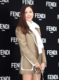 10 Potret Pesona Seleb Korea Hadiri Event FENDI, Kang Daniel Sampai Choi Sulli