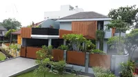 10 Potret Rumah Baru Randy Pangalila, Mewah Sekaligus Nyaman Banget - Ada Ring Tinju di Ruang Gym