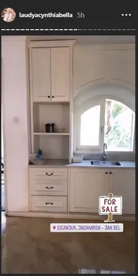 10 Potret Rumah Lama Laudya Cynthia Bella yang Jarang Tersorot, Penuh Kenangan dan Punya Taman Luas dengan Gazebo