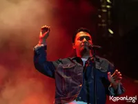 10 Potret Sal Priadi Sukses Bikin Penonton KLBB BRI Festival 2025 Menangis, Terlarut dalam Emosi