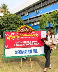 10 Potret Sisca JKT48 Jadi Mahasiswa Peraih Nilai Tertinggi di Prodi Kampus, Ungkap Pesan Moral Tak Terduga Saat Yudisium