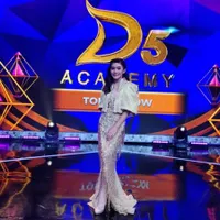 10 Potret Sridevi yang Jadi Kontestan Terbaik di Top 4 D'Academy 5, Aura Bintang Kian Terpancar - Dijagokan Jadi Juara