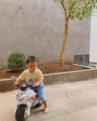 10 Potret Sudut Rumah Nyaman Larissa Chou yang Jarang Tersorot, Dapurnya Jadi Sorotan - Ada Spot Mager Idaman