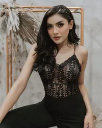 10 Potret Terbaru Millendaru yang Menawan, Makin Seksi dan Disebut-sebut Mirip Banget dengan Ashanty