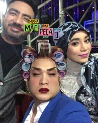 10 Potret Tranformasi Gilang Dirga Saat Jadi 'Bunda Dona', Diprotes Dorce Gamalama dan Disebut Mirip Setan