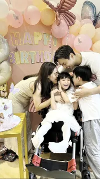 10 Potret Ulang Tahun ke-8 Shannuel Putri Jevier Justin dan Tiffany Orie yang Idap Cerebral Palsy, Sederhana Tapi Penuh Bahagia