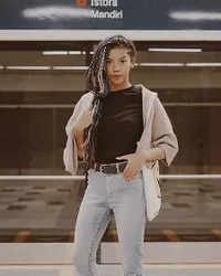 10 Potret Zsa Zsa ‘Si Cemong’ yang Sudah Beranjak Dewasa, Pesonanya Bak Bintang Hollywood