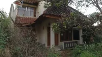 10 Rumah Selebritis yang Sudah Terbengkalai Serta Tak Terawat Bertahun-Tahun, Terasa Angker Dan Menyeramkan