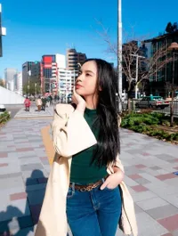 10 Tren Fashion Selebritis Dengan Warna Hijau, Bisa Dicontek Untuk Gaya Yang Lebih Kece di Tahun 2023!