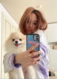 11 Foto Bukti Kalau Nayeon TWICE Adalah 'Ratu Selfie di Depan Cermin', Pamer Pesona Cute Sampai Fashionable!