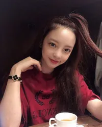 11 Foto Goo Hara Sebelum Ingin Bunuh Diri, Cantik & Selalu Senyum