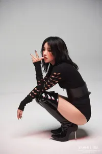11 K-Pop Idol Cewek Generasi Keempat Ini Imut Banget Punya Tubuh Mungil, Tingginya di Bawah 158 cm!