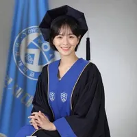 11 Potret Aktor dan Aktris Korea yang Kuliah dengan Jurusan di Luar Akting, Ada yang Raih Penghargaan Magna Cum Laude