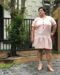 11 Potret Jelita Ramlan Adik Olla Ramlan yang Sukses Turunkan Berat 32 Kg, Punya Banyak Tato Keren