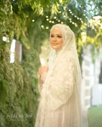 12 Momen Menyentuh Pengajian Cut Meyriska Jelang Pernikahan, Diwarnai Tangis Bahagia!