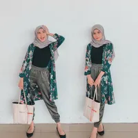 12 Potret Awkarin Berhijab Saat Liburan di Aceh, Pesona Cantiknya Bikin Hati Teduh!