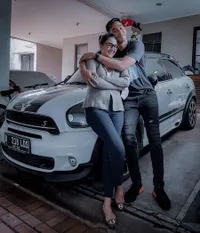 12 Potret Detail Rumah Donna Agnesia & Darius Sinatrhrya yang Bergaya Industrial, Dapur Keren dan Mewah Jadi Sorotan