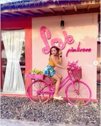 12 Potret Eva Belisima Mantan Kiwil yang Makin Cantik dan Imut, Disebut Kayak Barbie - Liburan Mesra Bareng Suami Bule di Lombok