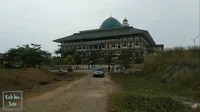13 Potret Pondok Pesantren Az Zikra yang Dikelola Oleh Alvin Faiz & Ameer Azzikra, Luas dan Besar Banget - Ada Makam Mendiang Ustaz Arifin Ilham